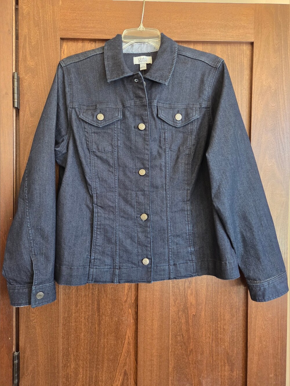Croft & Barrow Women's dark indigo jean jacket - NWT!
